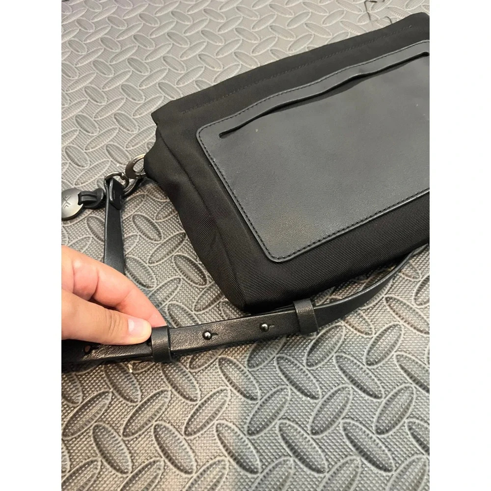 Skagen‎ Crossbody Bag Womens OS Black Nylon Leather Trim Minimalist Messenger